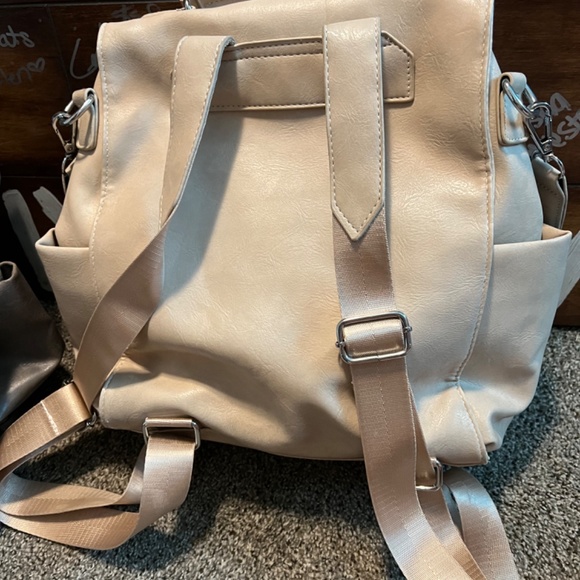 Backpack/Purse - Picture 5 of 6